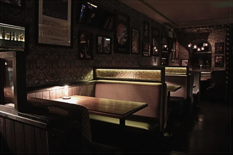 Rubinstein pub