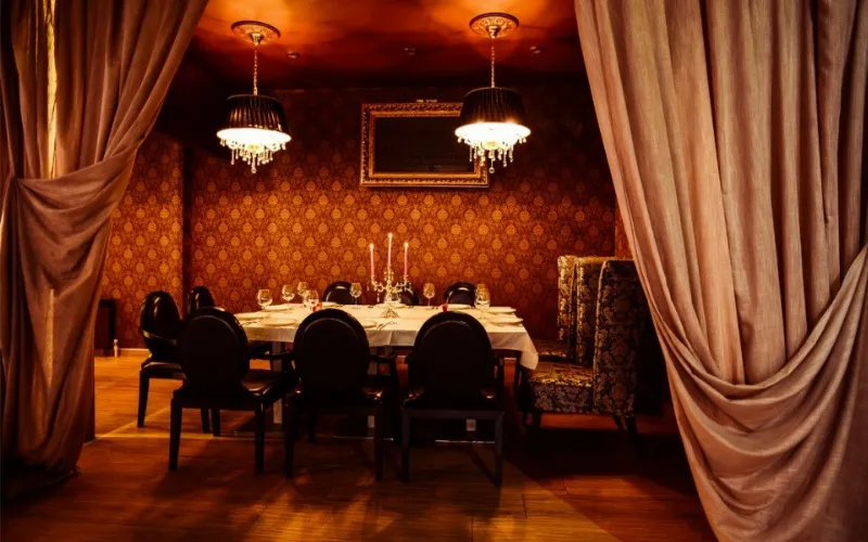GRAND HALL