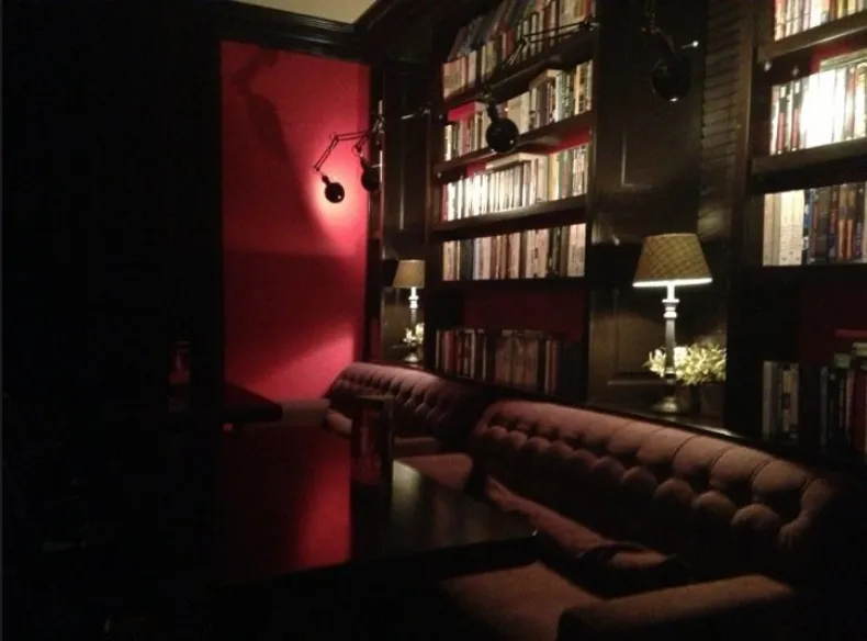 Barrymore pub