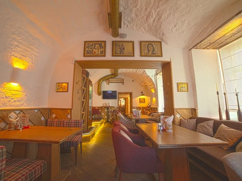 Budweis Bar