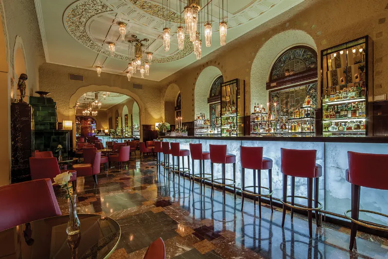 Lobby Bar of the Grand Hotel Europe