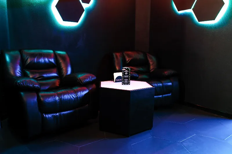 Feromon Optikov Lounge Bar