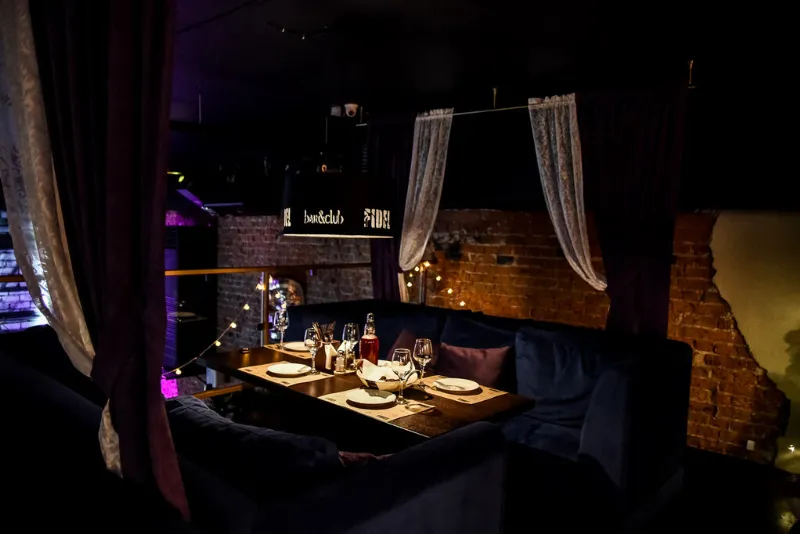 Fidel Bar & Club