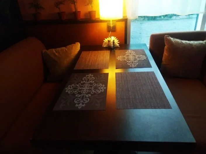 LIGHT CAFE