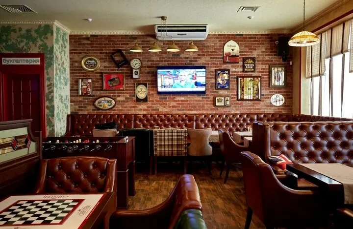 Chester Pub