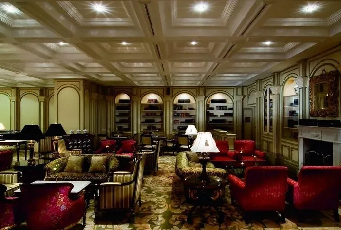 The Ritz-Carlton Bar & Lobby Lounge