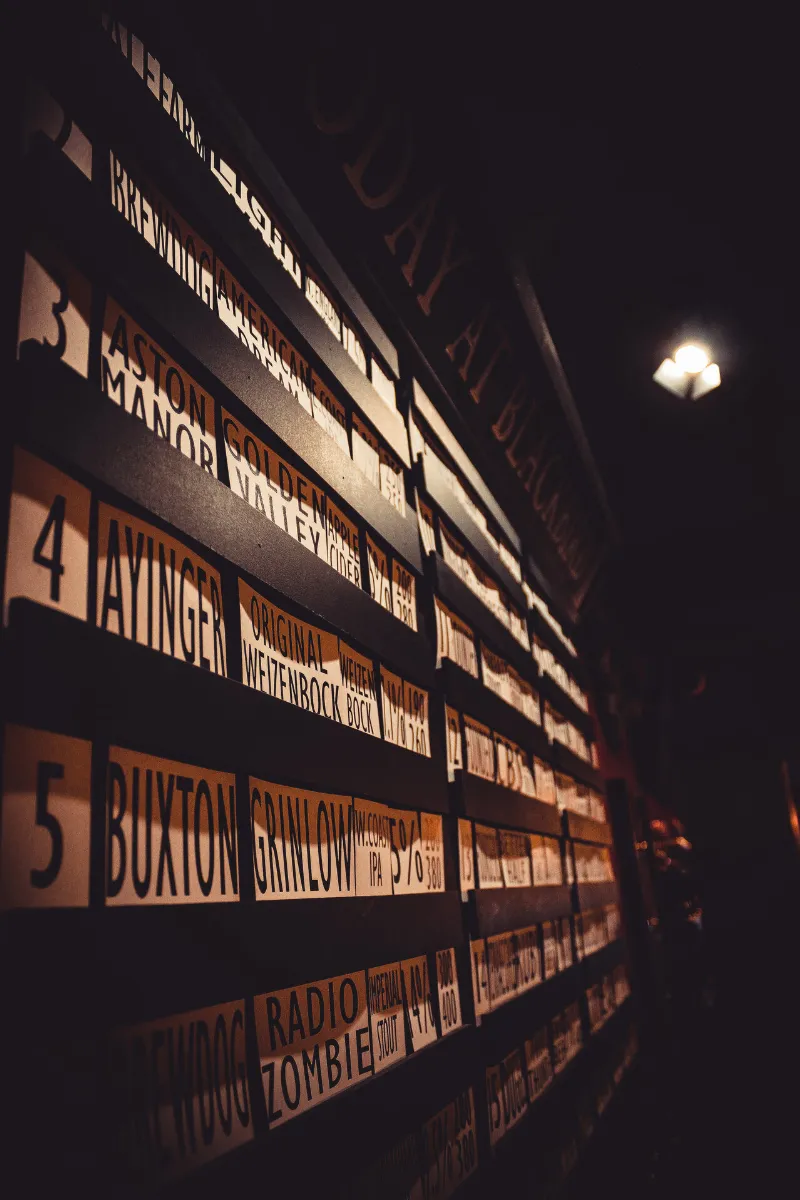 Blackbird Bar