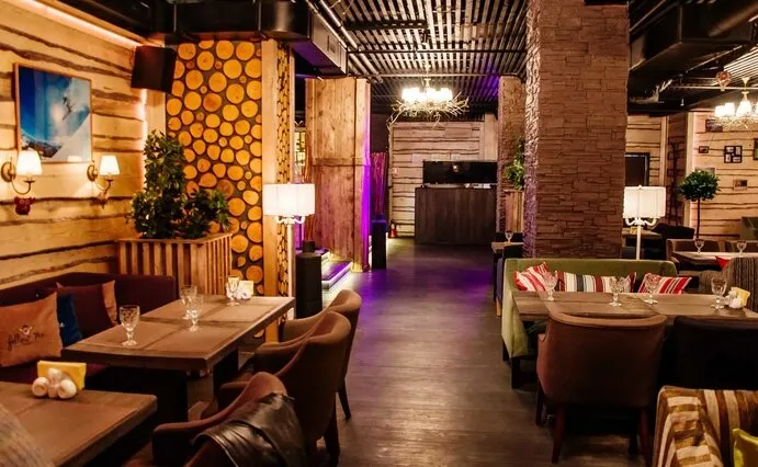 Follow Me Cafe