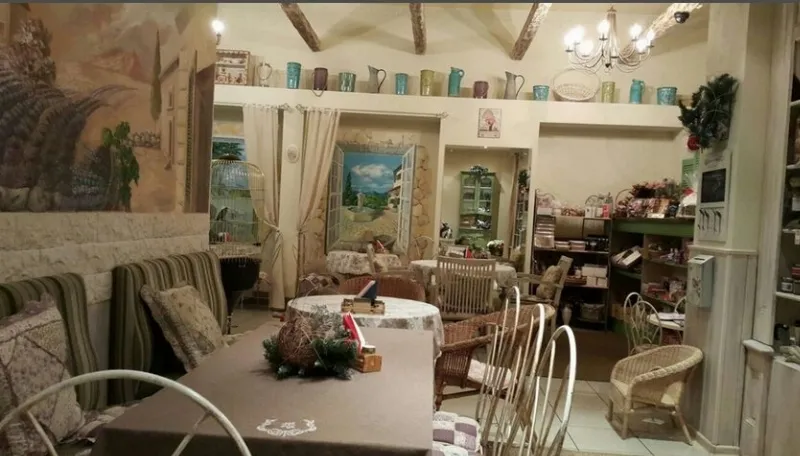 La Maison Cafe