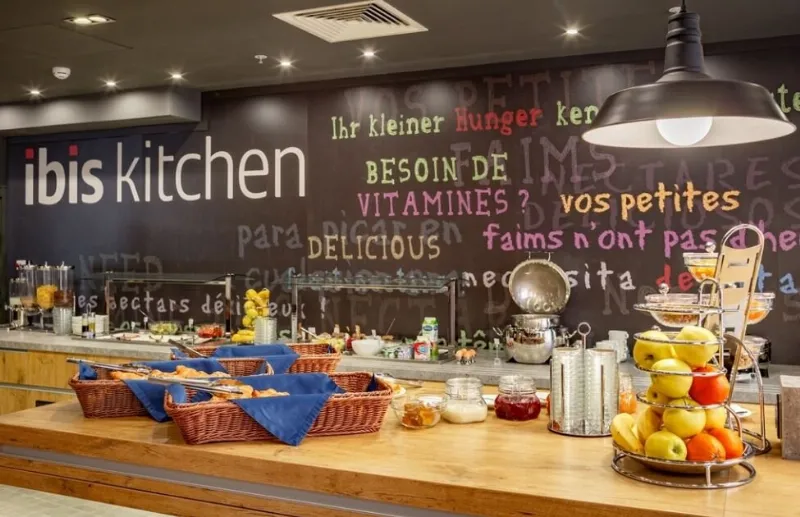 Ibis kitchen