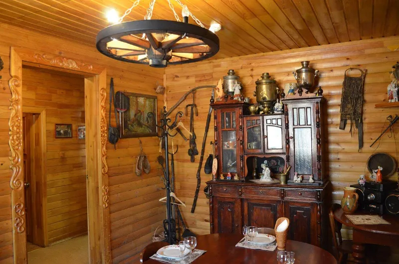 Славянский двор