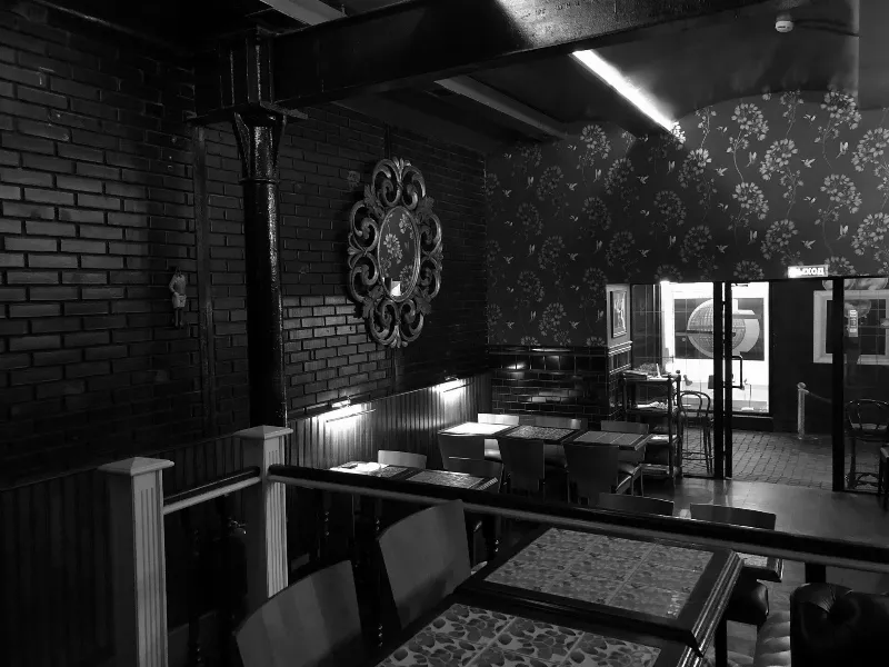 Edward's Pub