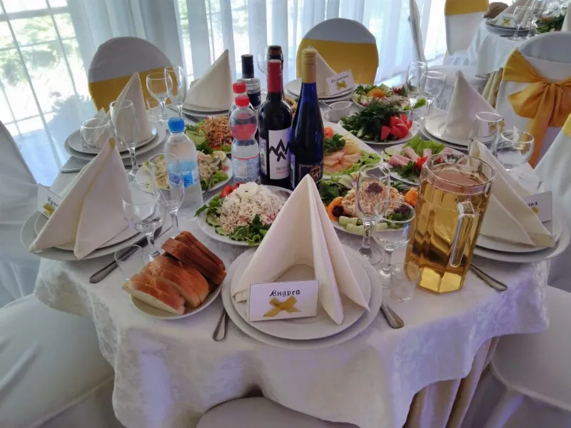 Restoran zagorodnogo kluba Aut