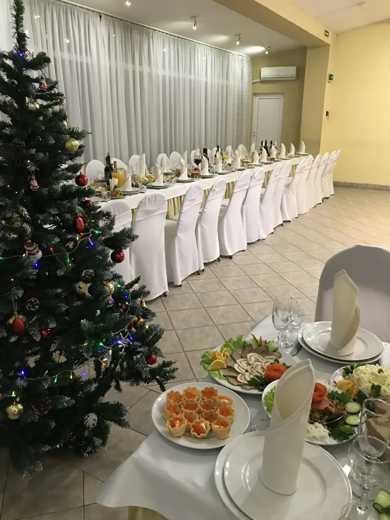 Ресторан загородного клуба Аут