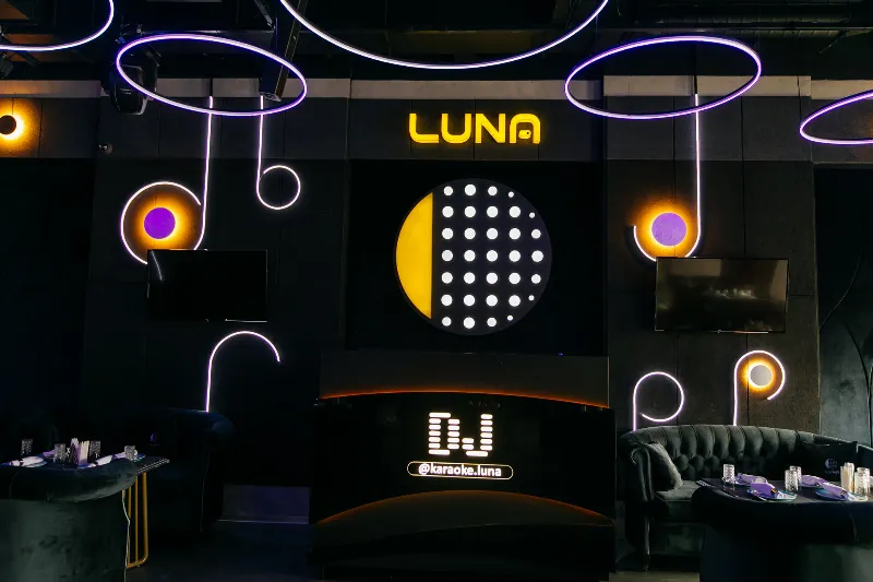 LUNA