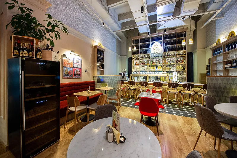 Leffe cafe