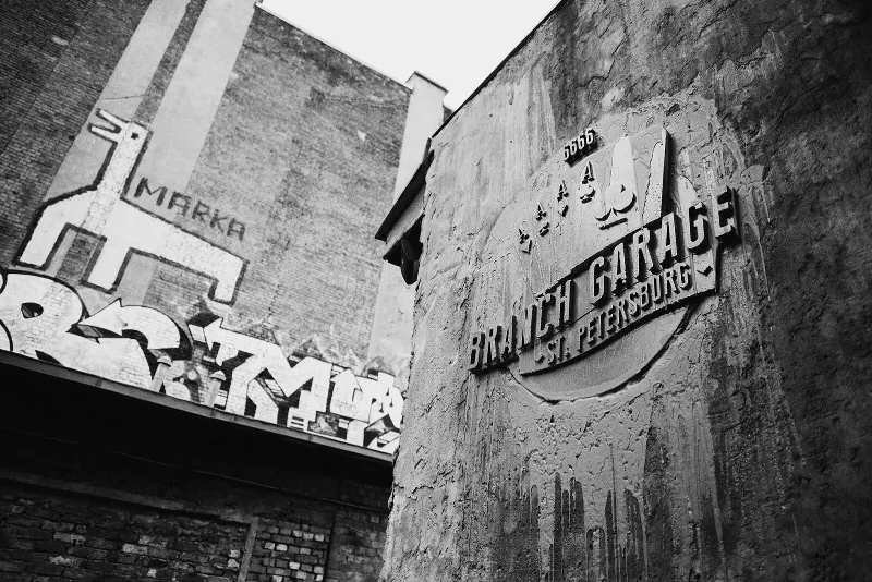 Branch Garage