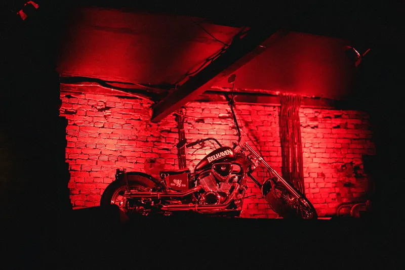 Branch Garage