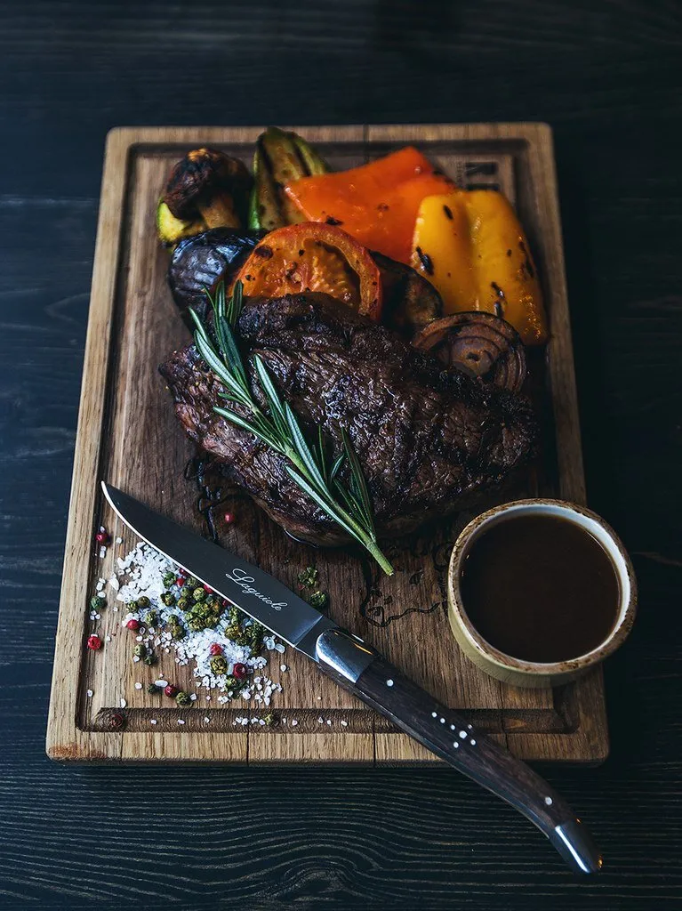 Red. Steak and Wine