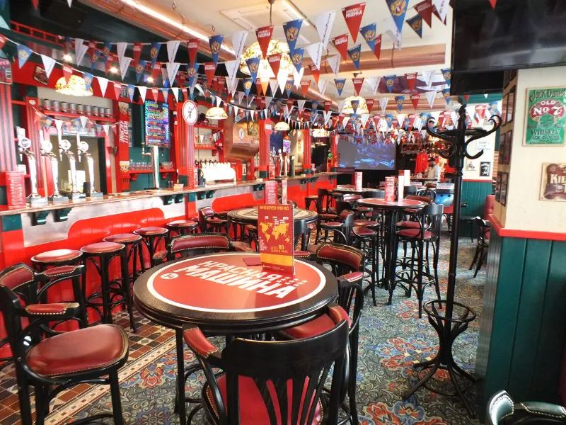 Harat's pub
