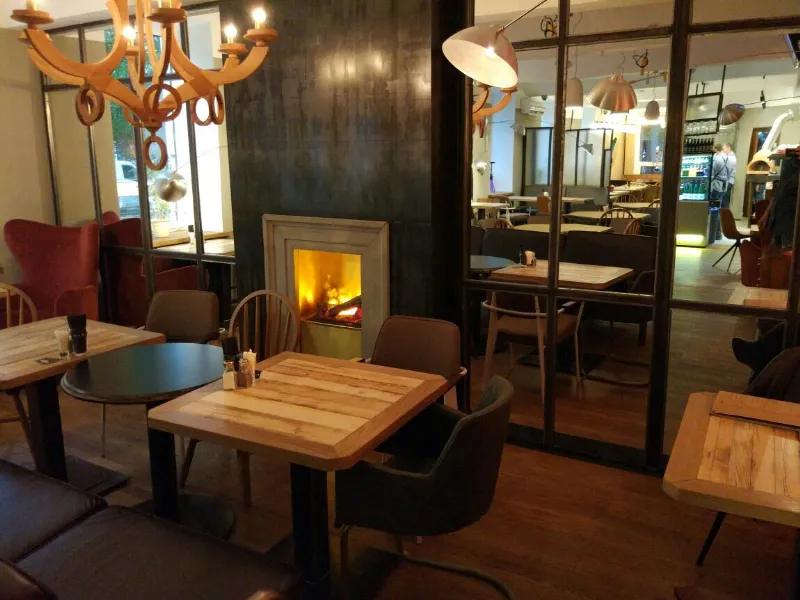 Italyantsy. Osteriya