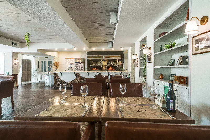 Stroganoff Bar and Grill