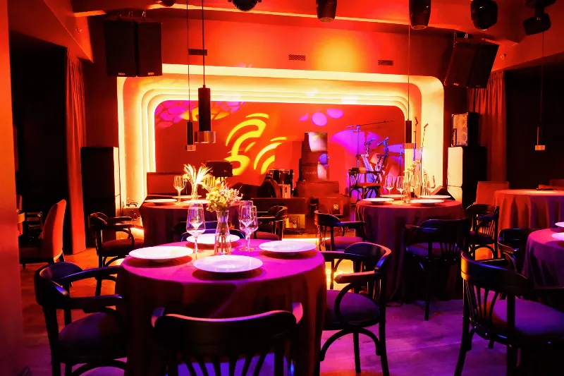 Well Well music bistro