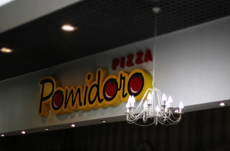 Pizza Pomidoro