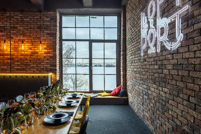 Loft Port
