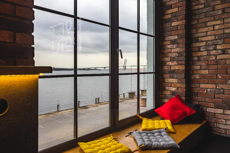 Loft Port