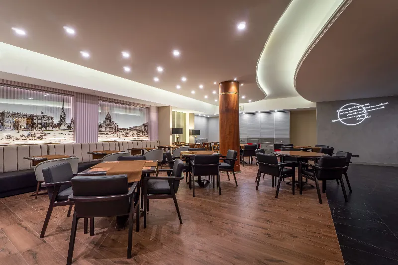 The Taste Room&Bar