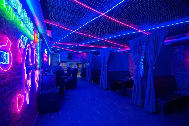 Neon Bar