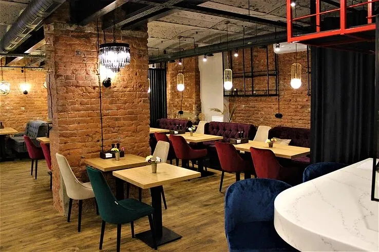 ROZENSHTEYN Loft Cafe