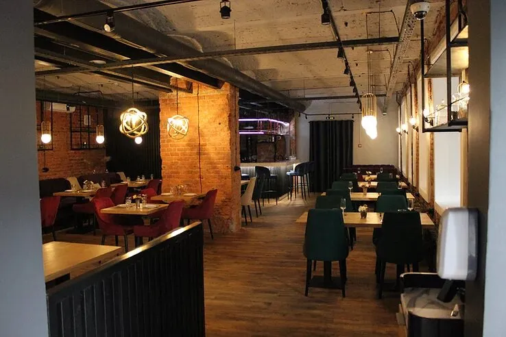 ROZENSHTEYN Loft Cafe