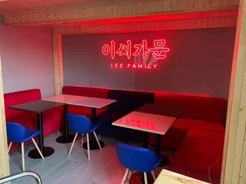 LEE FAMILY 