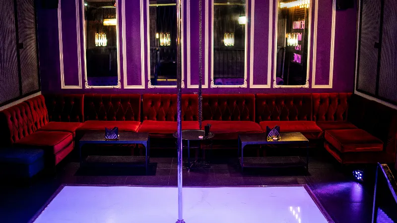 Зависть Flirt bar