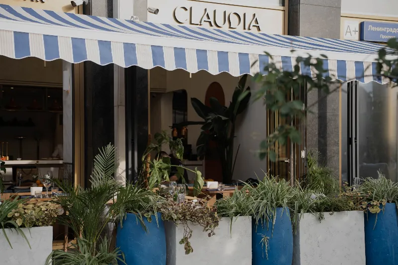 Claudia