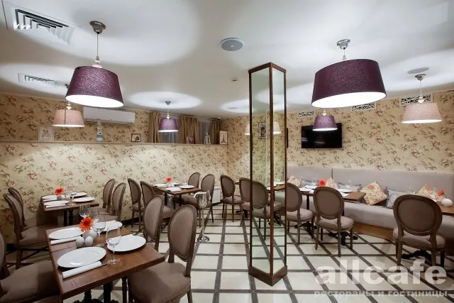 Де Пари / De Paris