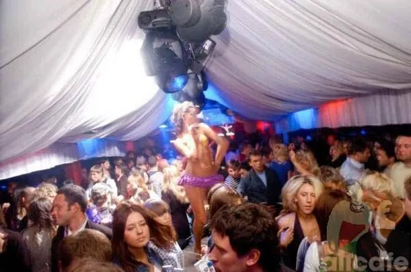 Pacha Bridge Lounge / Пача Бридж Лаунж