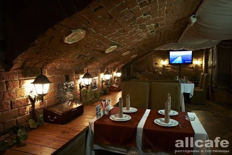 Greeсе Underground Cаtering / Грик Андерграунд Кейтеринг