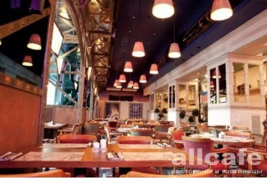 Radio City Bar & Kitchen / Радио Сити бар & китчен