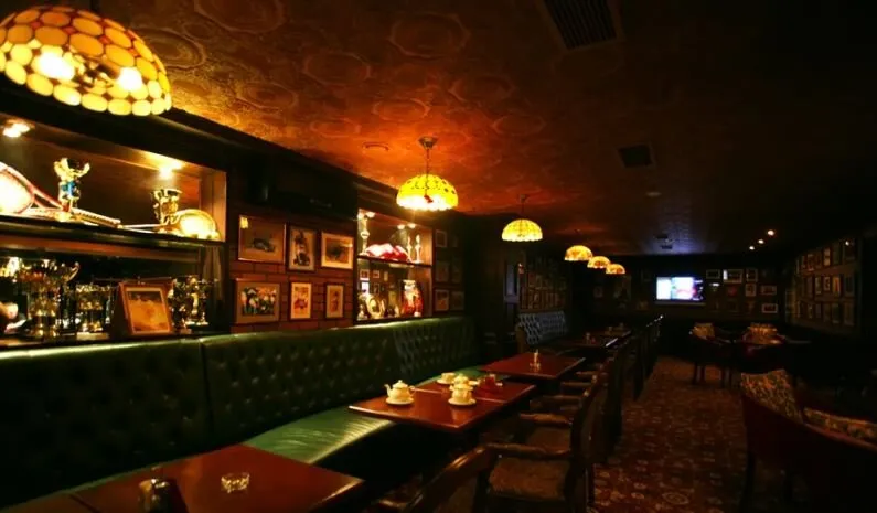 Royal Pub