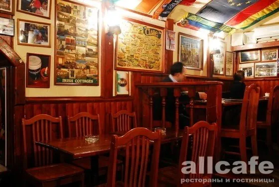 Silver’s Irish Pub