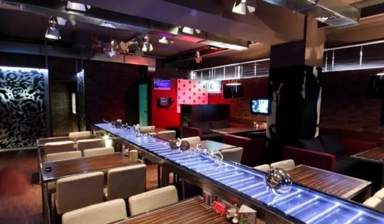 MO casual bar