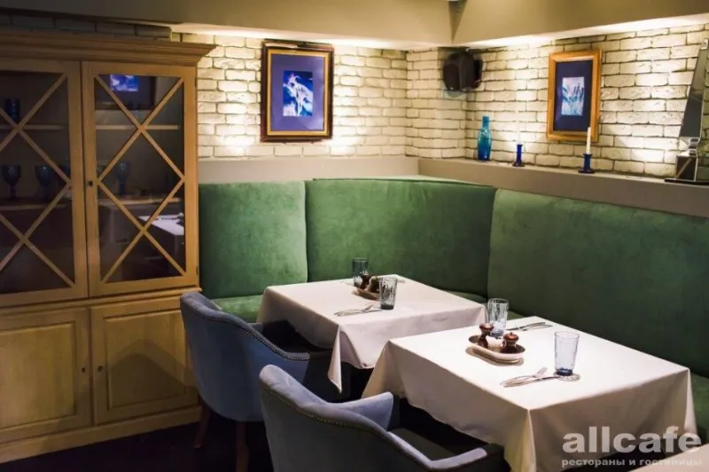 Azzurro Cafe