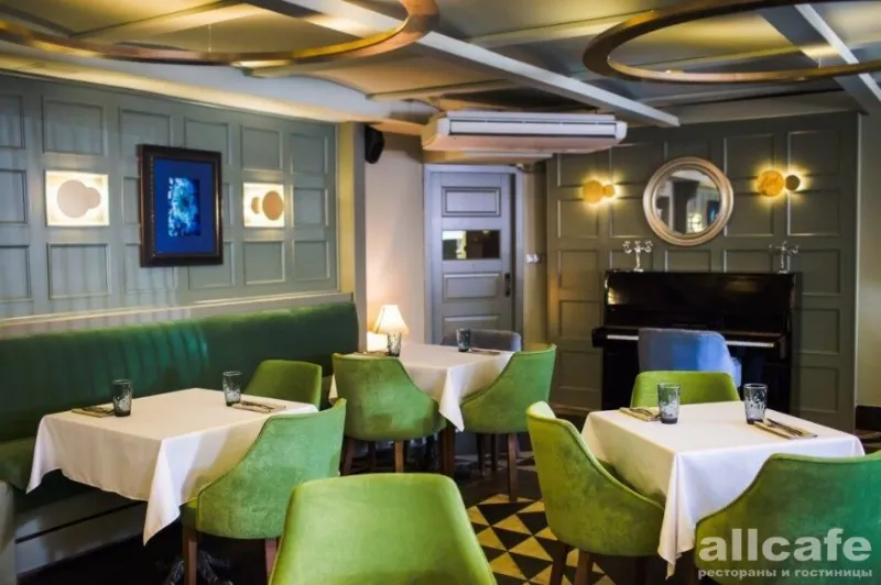 Azzurro Cafe